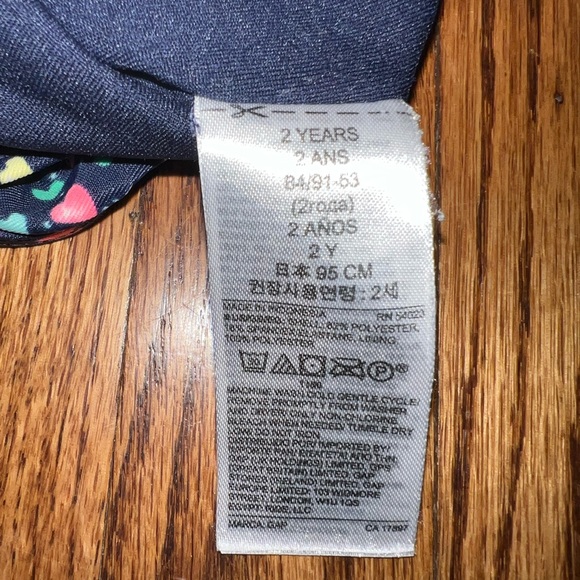 Baby Gap Girl’s Swimsuit, 2T - Picture 5 of 5